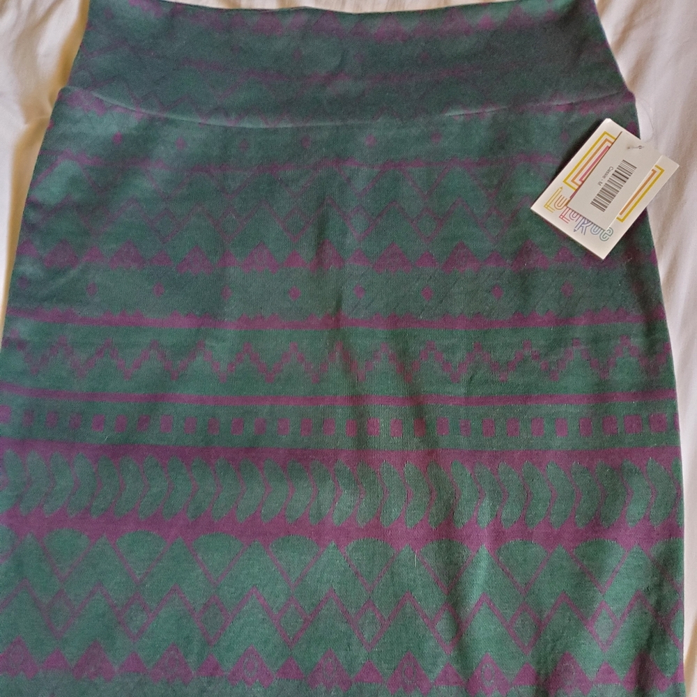 Lularoe Cassie Skirt